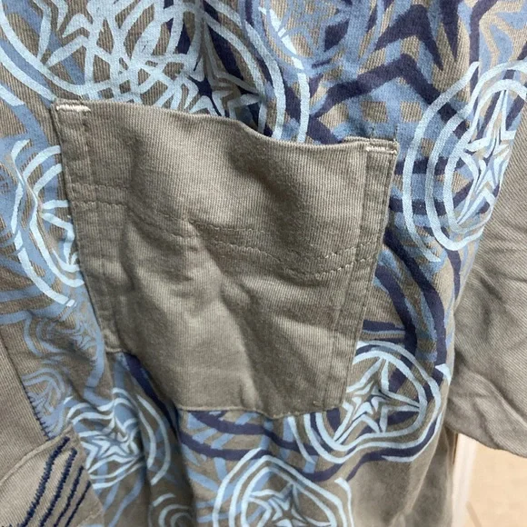 Vintage Bauhaus Gray and Blue Polo Shirt with Ornamental Motifs - Picture 3 of 7